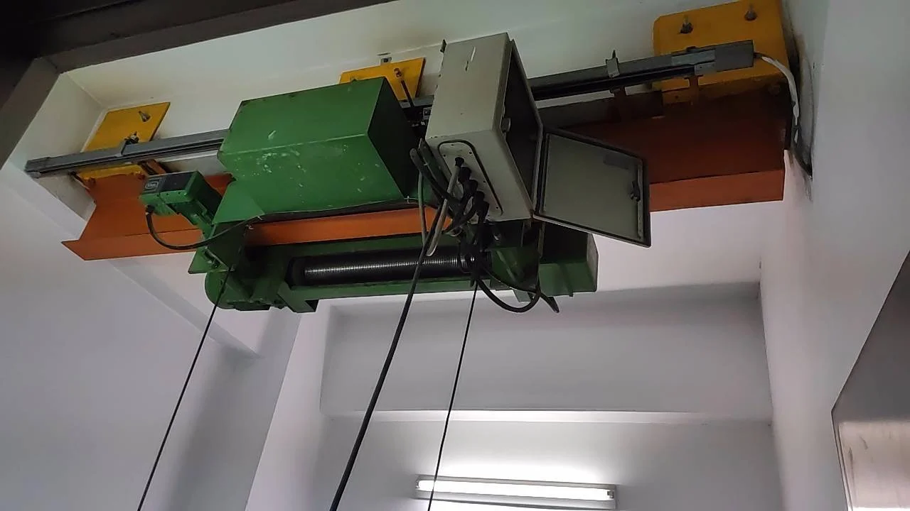 德系天車主機線路檢修 照片 6